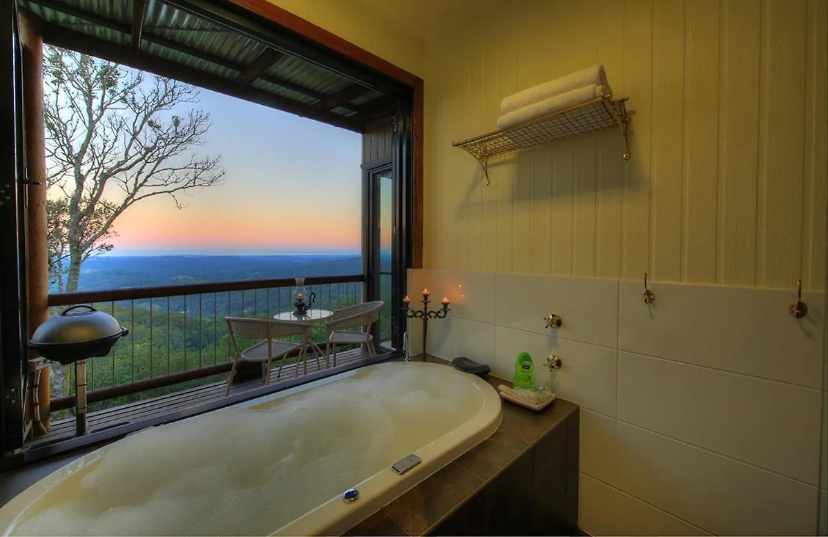 Holiday park At Remingtons Private Cottages Montville